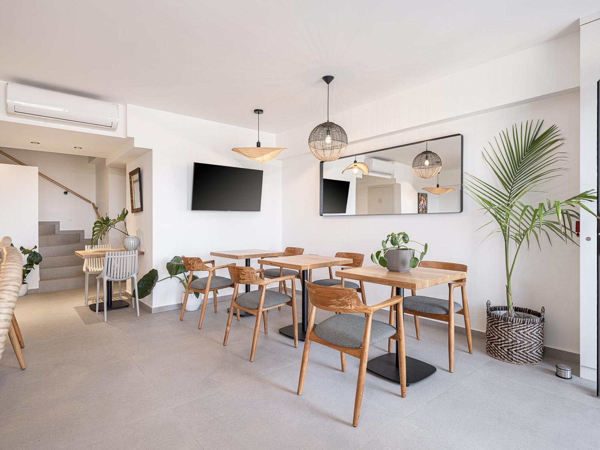 Calla Luxury Seafront Suites Rethymno  Ngoại thất bức ảnh