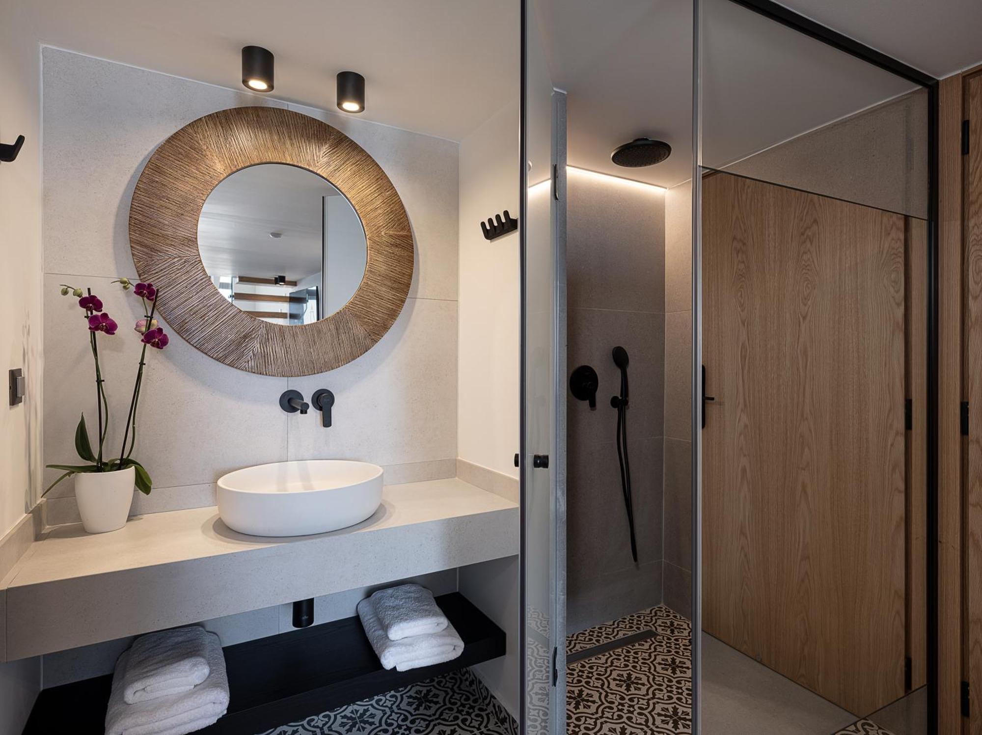 Calla Luxury Seafront Suites Rethymno  Ngoại thất bức ảnh